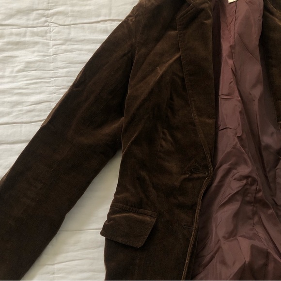 Vintage Brown Velvet Blazer - Picture 6 of 6